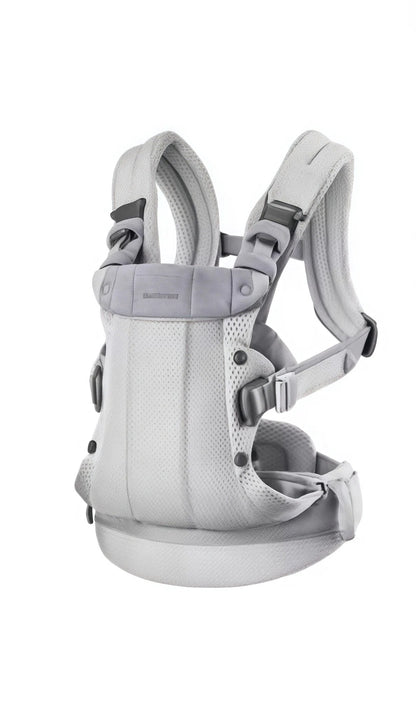 BabyBjörn Harmony Carrier Mesh in light gray – modern, minimalist design with 3D mesh fabric for optimal breathability and comfort