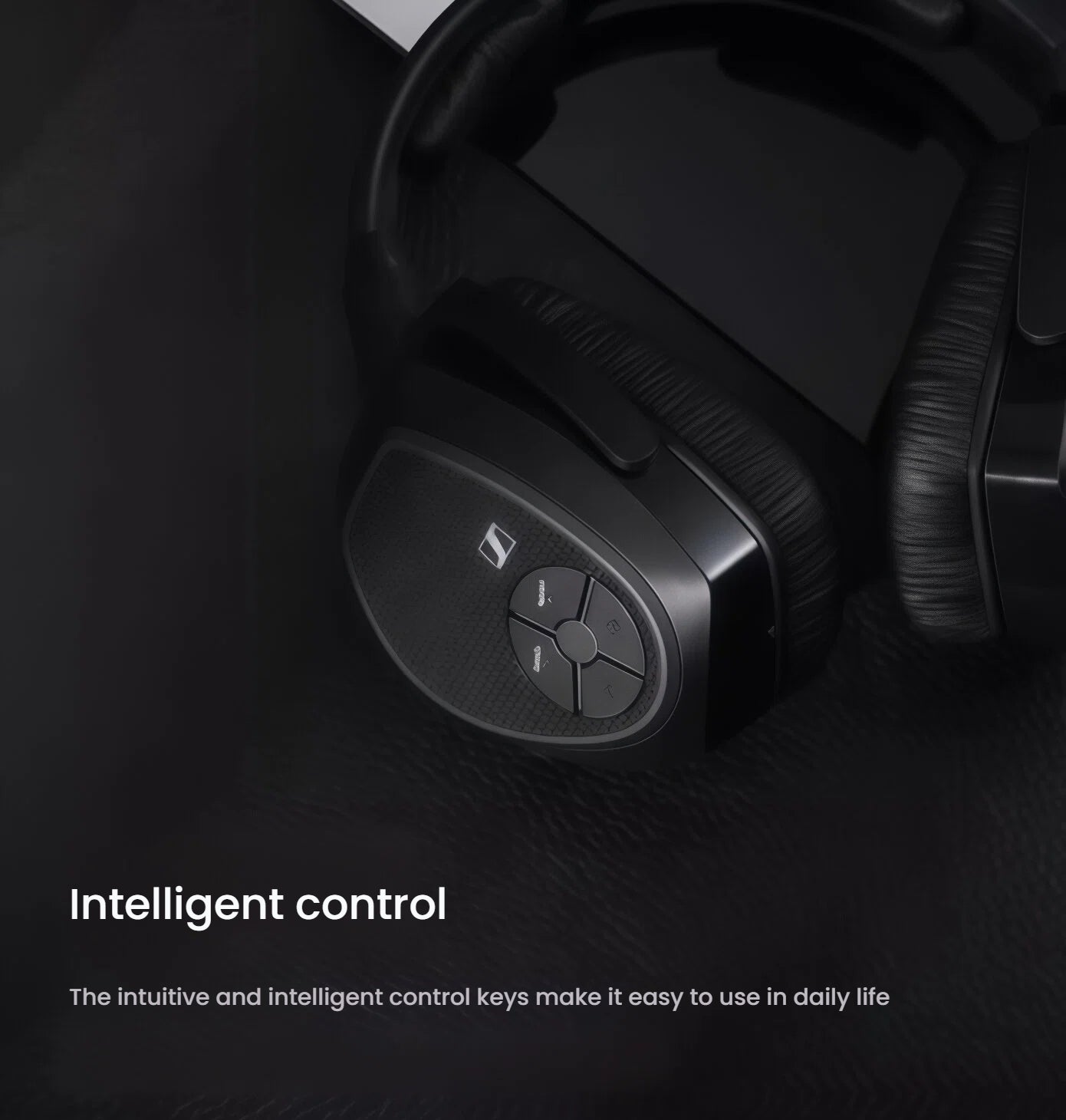 Close-up of Sennheiser RS175-U’s intelligent control interface with tactile buttons for volume, track navigation, and mode switching — designed for seamless everyday use.